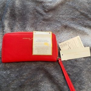 Chargeable Wristlet